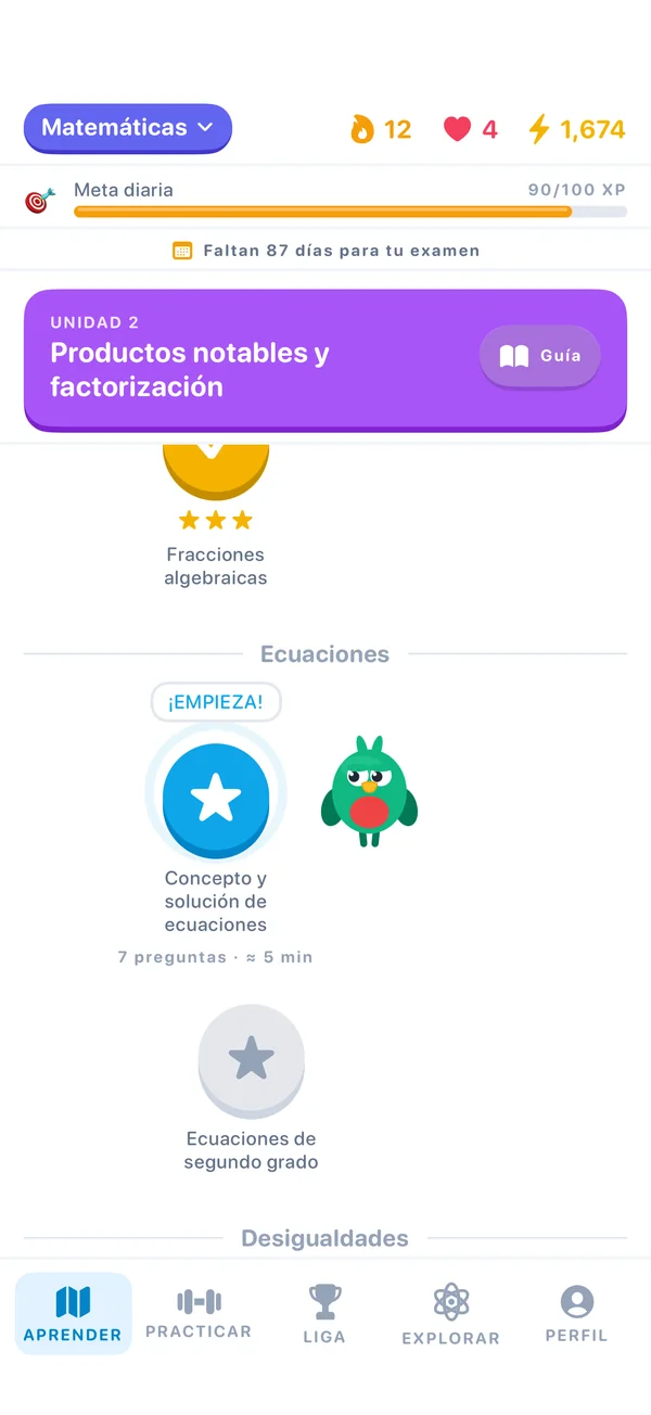 El camino de lecciones de Matemáticas, con Quetzi junto a la lección actual